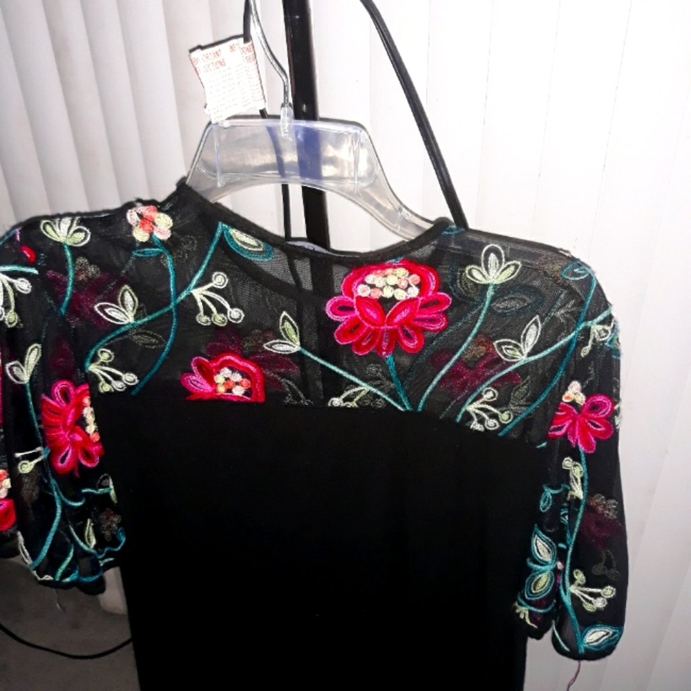 Women's blouse